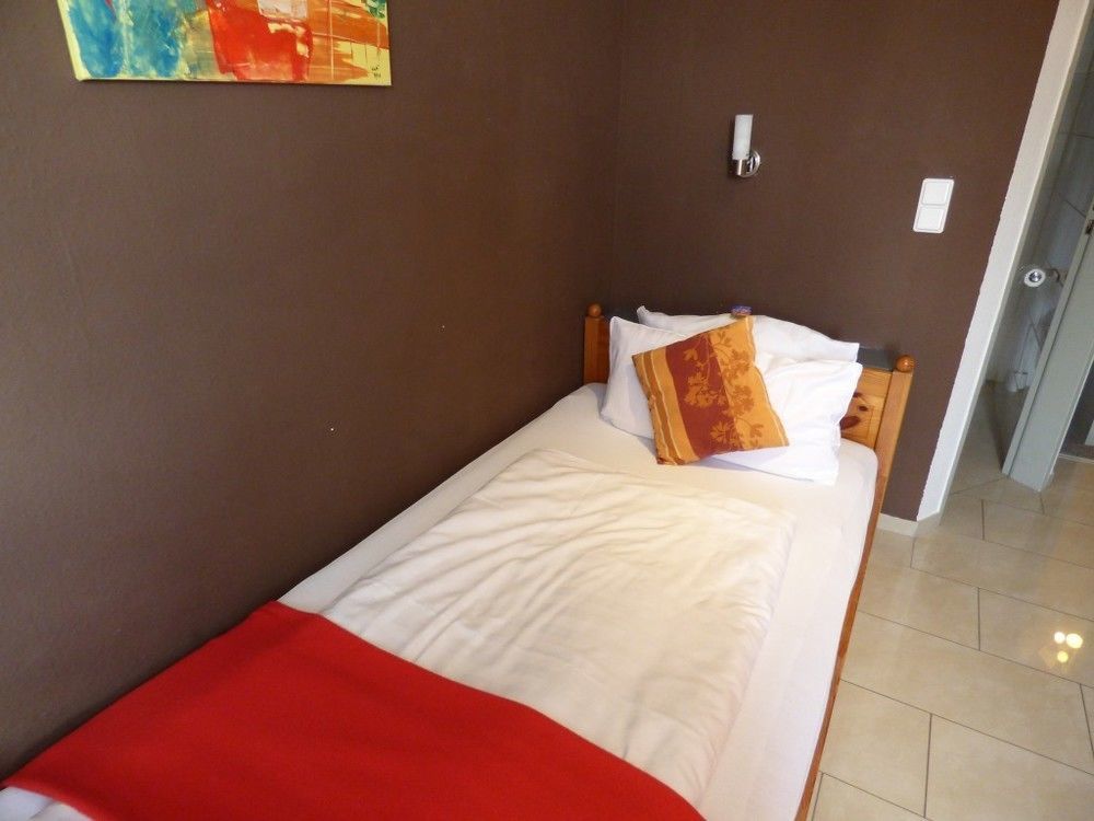 Hotel Art Inn Dinslaken Zewnętrze zdjęcie