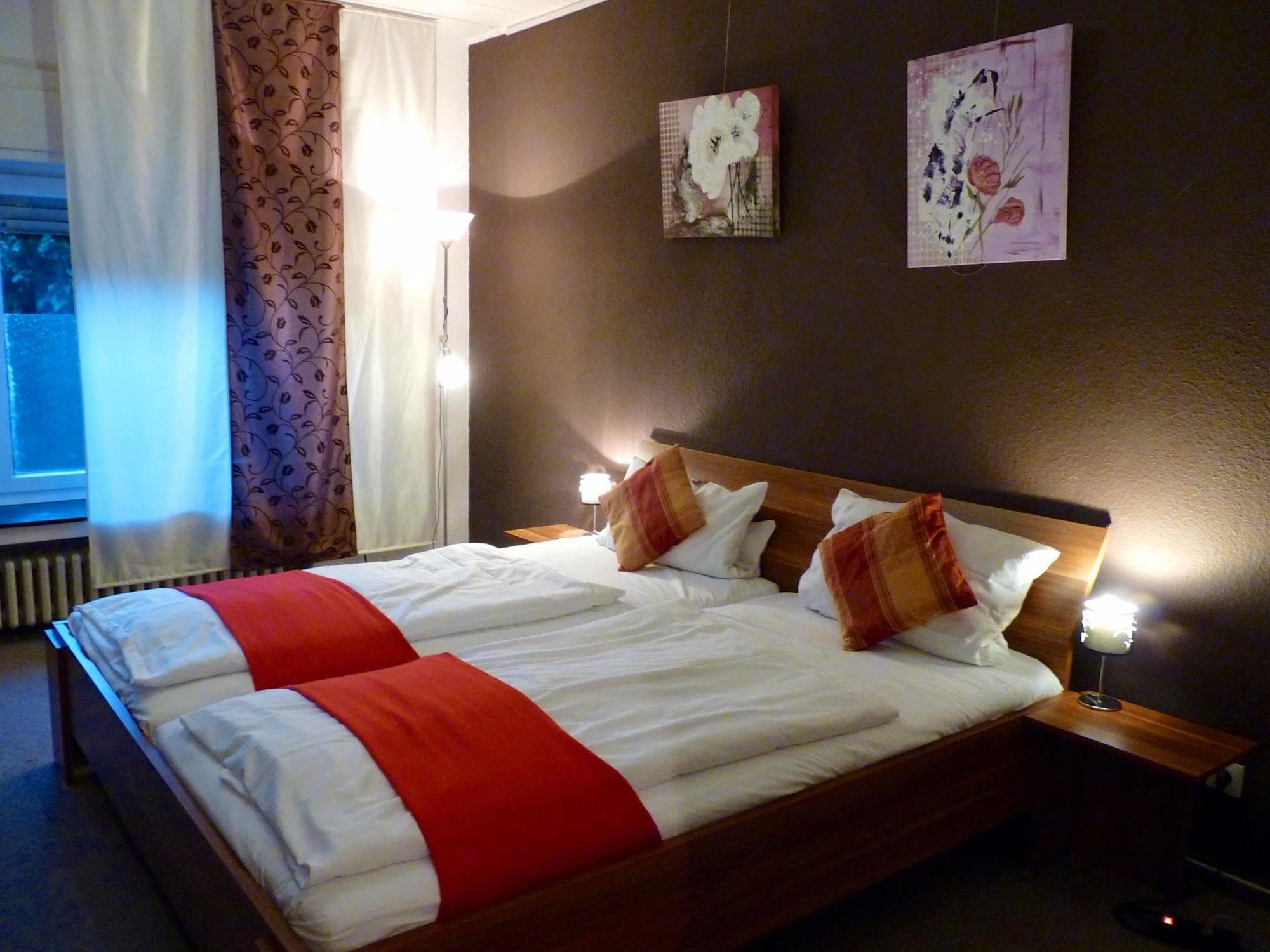 Hotel Art Inn Dinslaken Zewnętrze zdjęcie