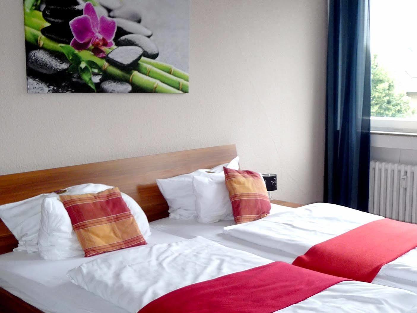 Hotel Art Inn Dinslaken Zewnętrze zdjęcie