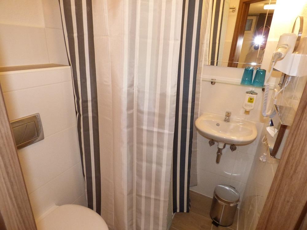 Hotel Art Inn Dinslaken Zewnętrze zdjęcie